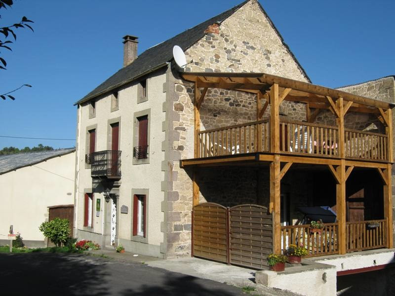photo 0