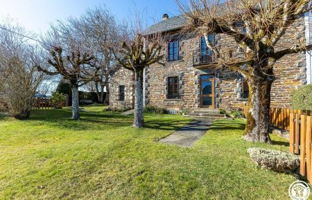 Gîte n°63G1348 Saint-Julien-Puy-Lavèze - Puy-de-Dôme - photo