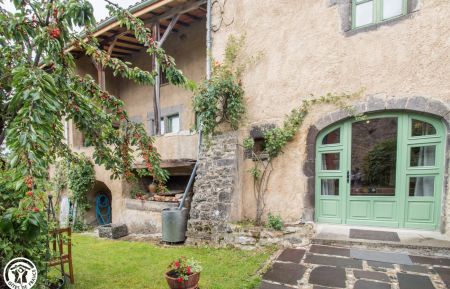 G&icirc;te n&deg;63G1438 Teilh&egrave;de - Puy-de-D&ocirc;me - photo
