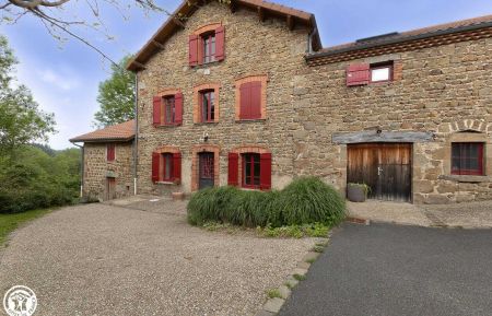 G&icirc;te n&deg;63G1817 Ceilloux - Puy-de-D&ocirc;me - photo