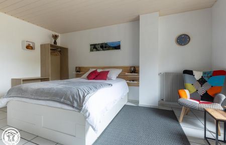 G&icirc;te n&deg;63G1858 Orcines - Puy-de-D&ocirc;me - photo