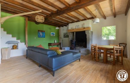 G&icirc;te n&deg;63G1998 Saint-Sauves-d'Auvergne - Puy-de-D&ocirc;me - photo