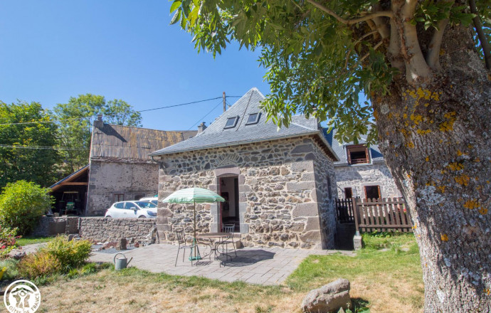 Gite De France Besse Et Saint Anastaise