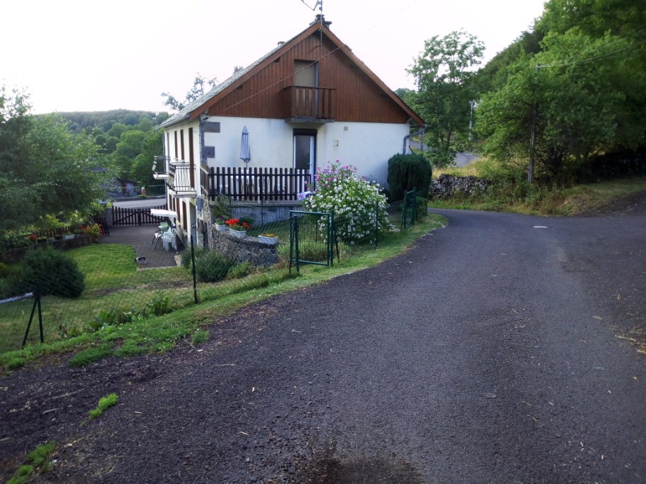 photo 0