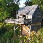 Cabane dans les arbres - La Chabane retour &agrave; la source - SAINT PIERRE ROCHE - Puy-de-D&ocirc;me
