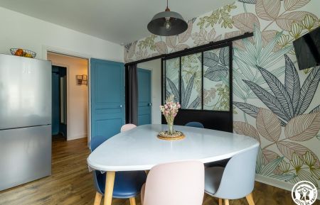 Ouverte elle vous permet de vivre dans un espace plus grand. Gîte n°63G1958 La Bourboule - Puy-de-Dôme - Ouverte elle vous permet de vivre dans un espace plus grand.