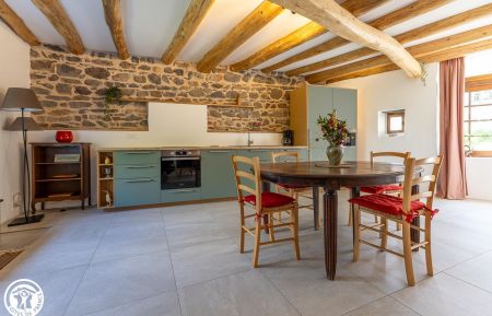 G&icirc;te n&deg;63G1124 Augnat - Puy-de-D&ocirc;me - photo