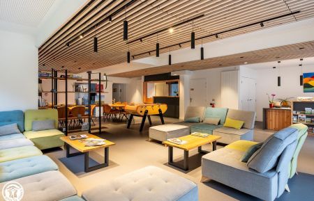 G&icirc;te de groupe n&deg;63G400044 Volvic - Puy-de-D&ocirc;me - photo