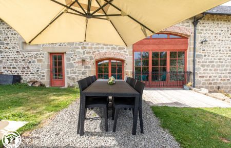 Chambre d'h&ocirc;tes n&deg;63G300705 Espinasse - Puy-de-D&ocirc;me - photo