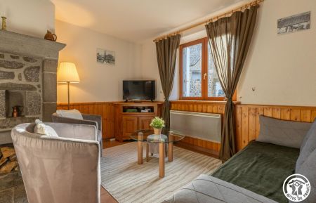 G&icirc;te n&deg;63G63574 Besse-et-Saint-Anastaise - Puy-de-D&ocirc;me - photo
