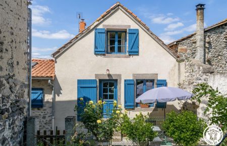 G&icirc;te n&deg;63G63690 Grandeyrolles - Puy-de-D&ocirc;me - photo