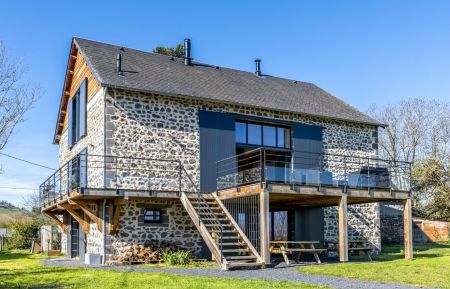 G&icirc;te n&deg;63G1652 Rochefort-Montagne - Puy-de-D&ocirc;me - photo