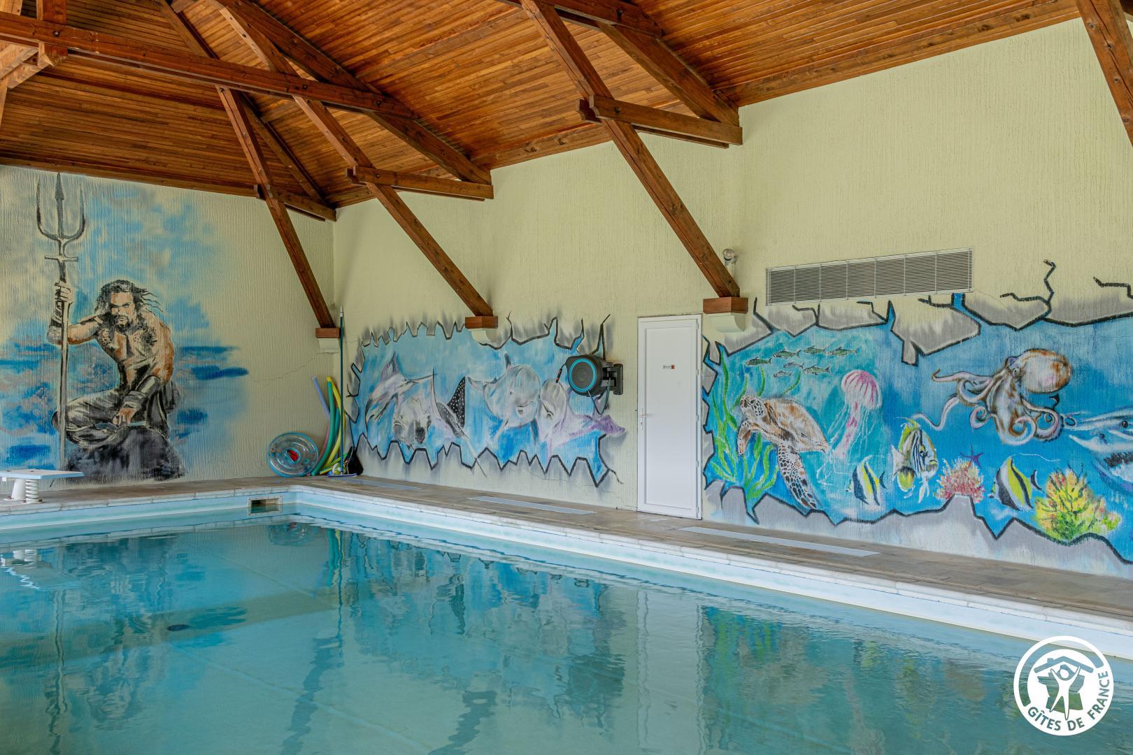 Location avec jacuzzi privatif en Auvergne : gîte avec spa privatif