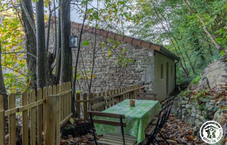 G&icirc;te n&deg;63G1803 Saint-Floret - Puy-de-D&ocirc;me - photo