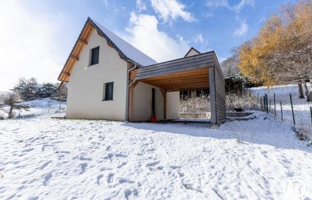 G&icirc;te n&deg;63G1460 Besse-et-Saint-Anastaise - Puy-de-D&ocirc;me - photoHiver