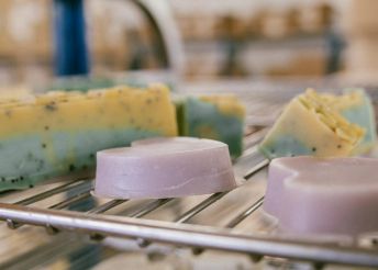 &Agrave; FOND LA FONTE&hellip; DE SAVON !&nbsp;(FONTSAVON) QUEUILLE - &Agrave; FOND LA FONTE&hellip; DE SAVON !